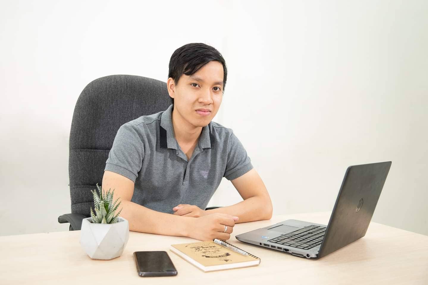 NGUYỄN HOÀI NAM
